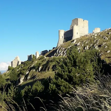 Pensión Natour L'ostello Per I Camminatori *